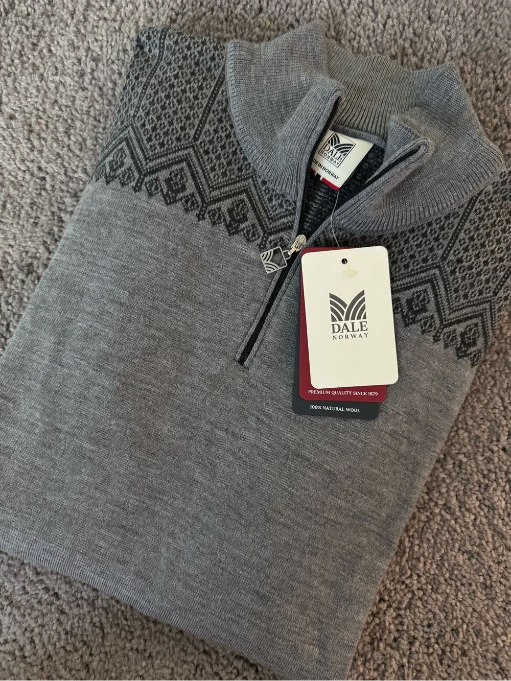 NWT Dale of Norway Eirik Masculine Sweater Size L
